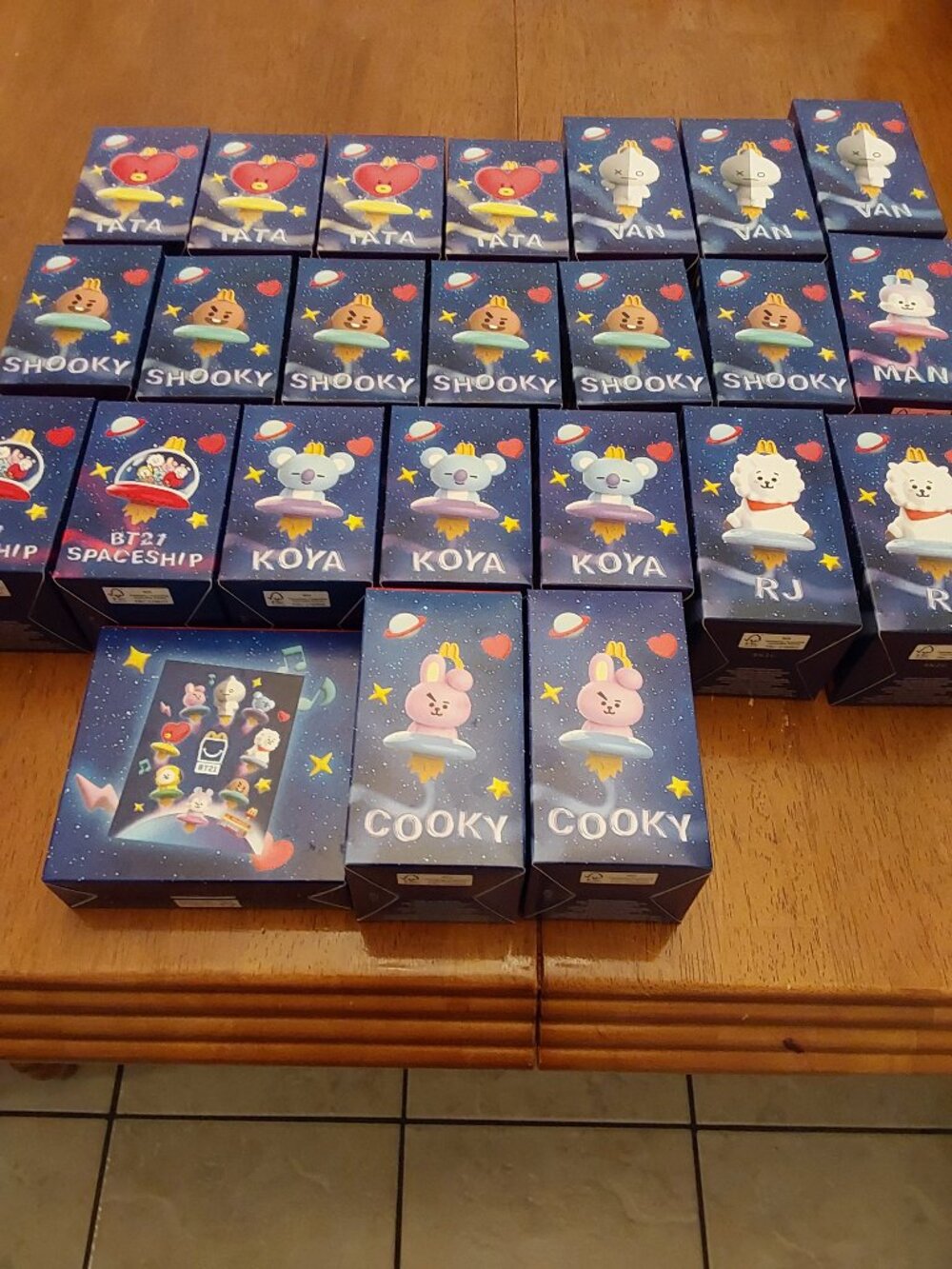 MC DONALD'S Friends in the Space Theme TOYS NEW IN BOX, UNTOCHED.